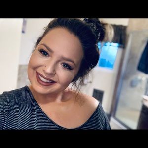 Meet your Posher, Haley